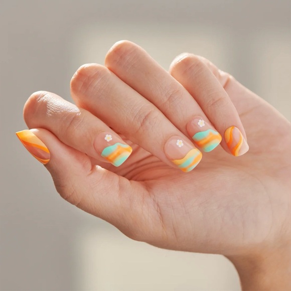 💛🧡HP🧡💛 imPRESS Design Ice Cream Snow Vanilla NIB Set of 30 Press On Nails - Picture 2 of 7